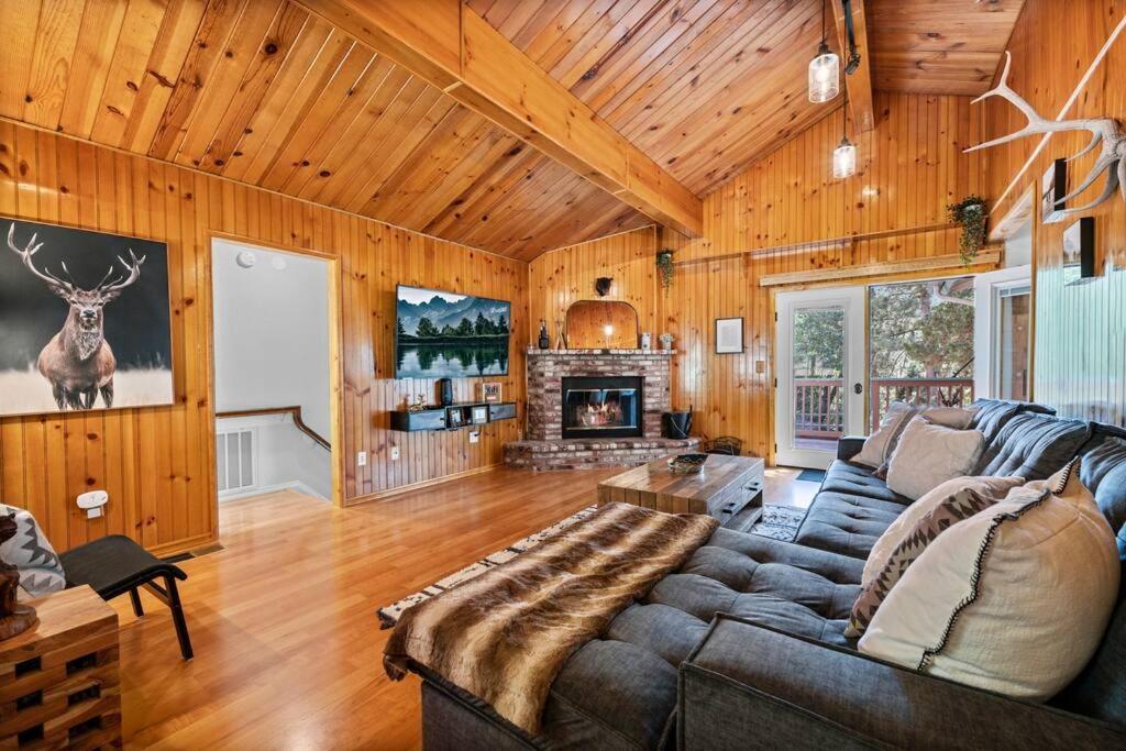 Cozy Cabin Perfect For 2 Families Velké Medvědí jezero Exteriér fotografie